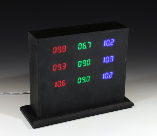 Digital Numeric Relevator 33 - Light Variables